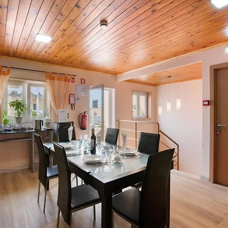Happy House 3*
